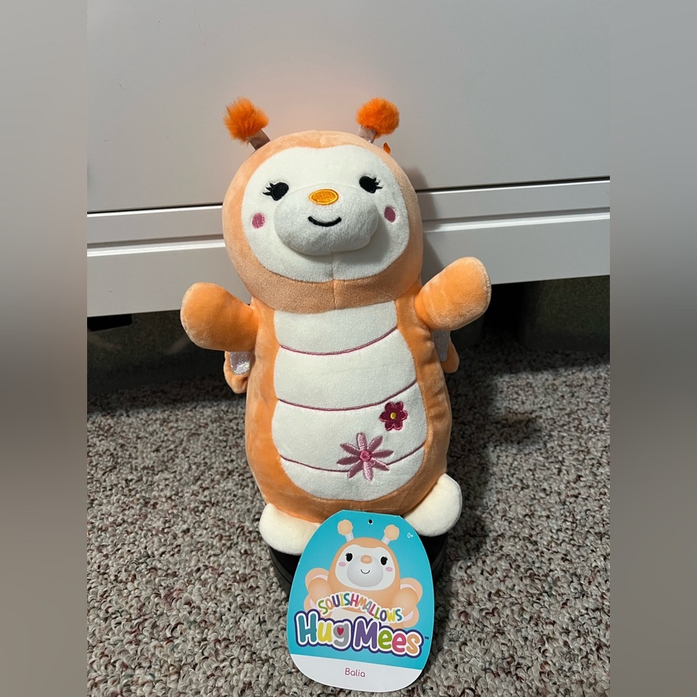 Squishmallows HugMees 10” Balia butterfly
